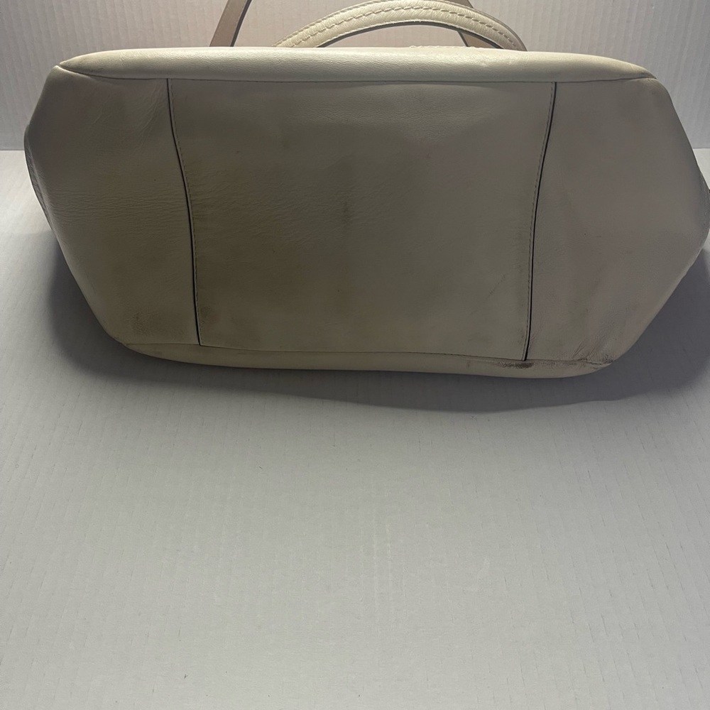 Coach Tote - Picture 2 of 7